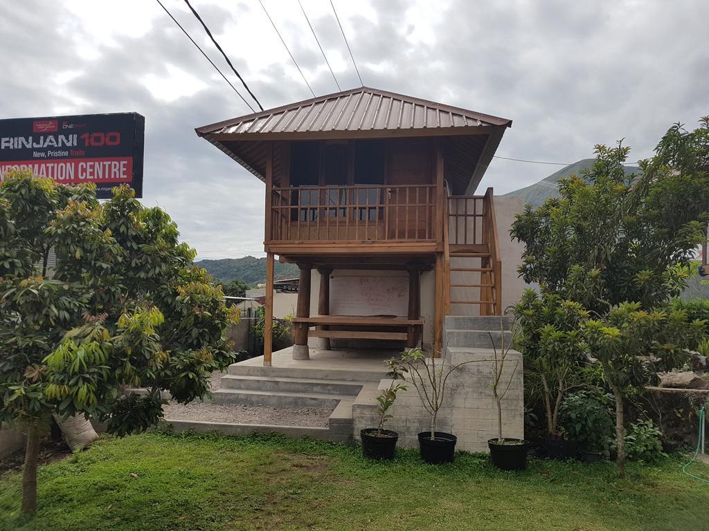 Radiya Guesthouse Сембалун Лаванг Номер фото
